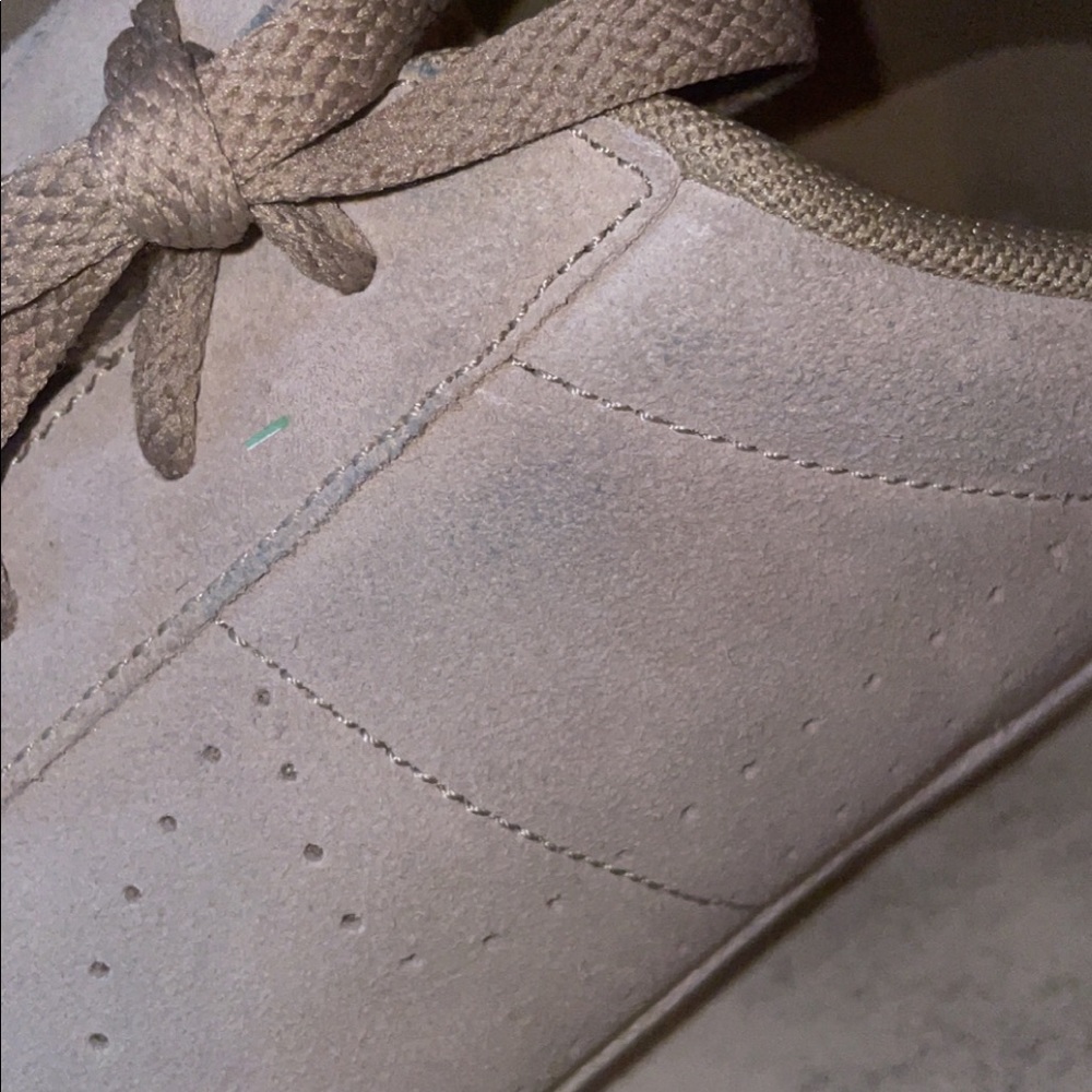 MENS Tan Nike Suede Shoes - Picture 10 of 12